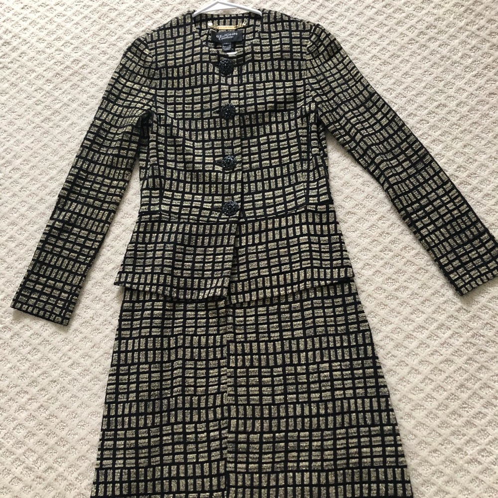 St. John Couture designer long duster style jacket